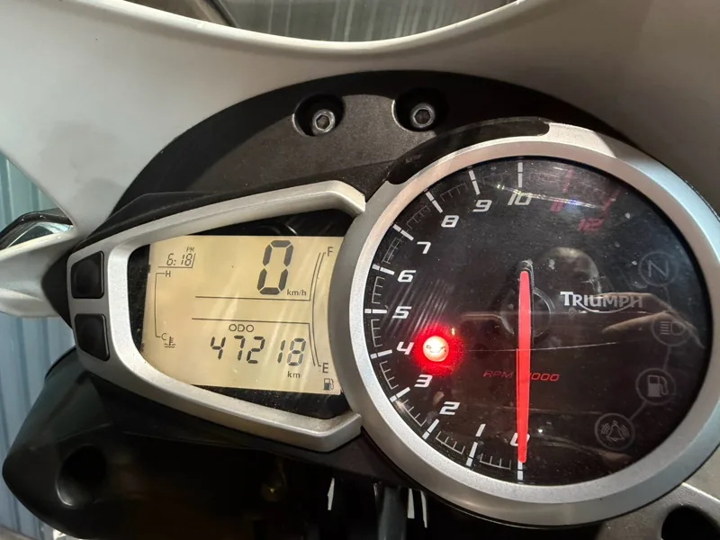 TRIUMPH 凱旋 Speed Triple 1050R．第 4 張