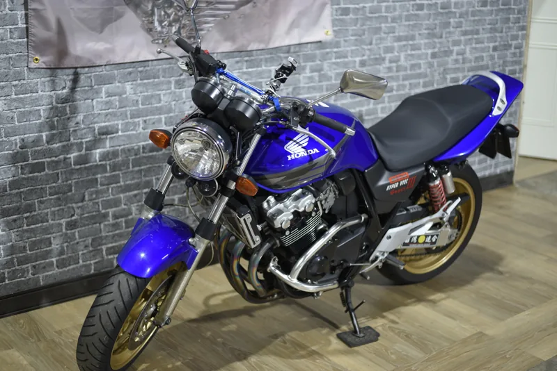 Honda CB400 Super Four V3．第 5 張
