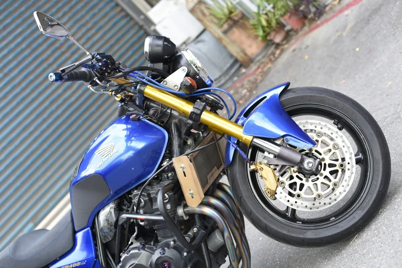 Honda 本田 CB400 Super Four NC42 噴射．第 4 張