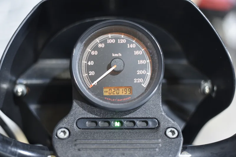 Harley-Davidson 哈雷 Sportster XL883R．第 4 張