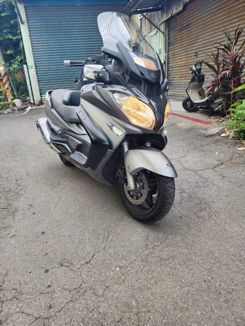 Suzuki Burgman AN650 漢堡人．第 2 張