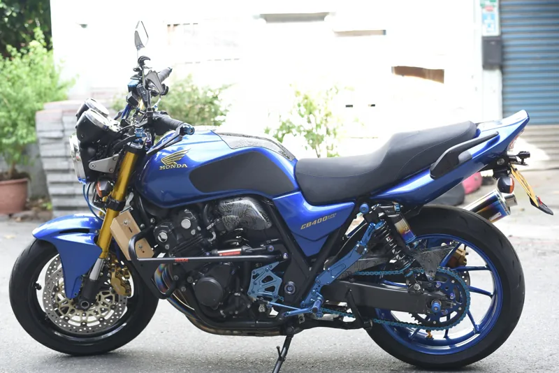 Honda 本田 CB400 Super Four NC42 噴射．第 3 張