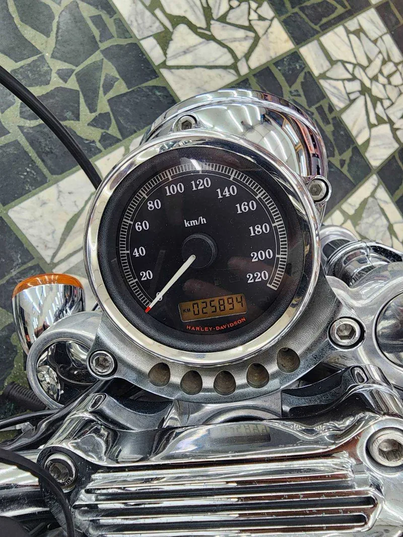 Harley-Davidson 哈雷 Sportster XL1200V 72．第 2 張