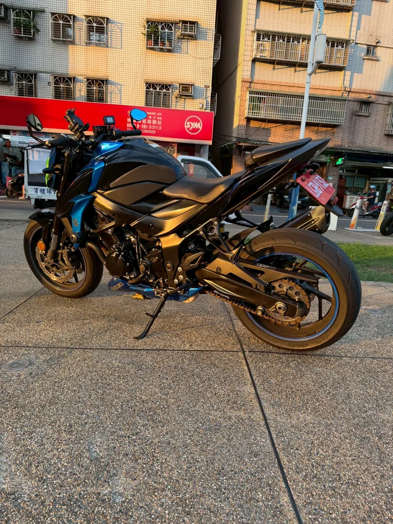 suzuki gsx-s750．第 2 張