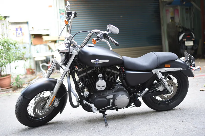哈雷 Harley-Davidson Sportster XL 1200 CB