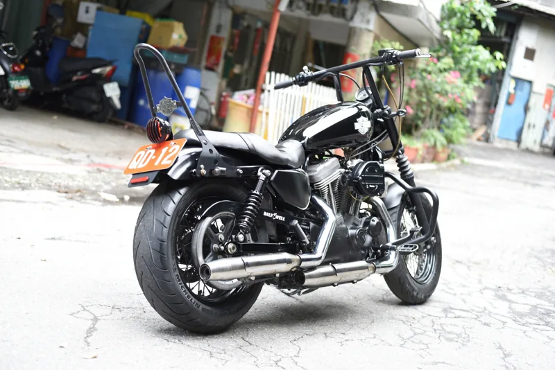 Harley-Davidson 哈雷 Sportster XL883 四碼牌．第 4 張
