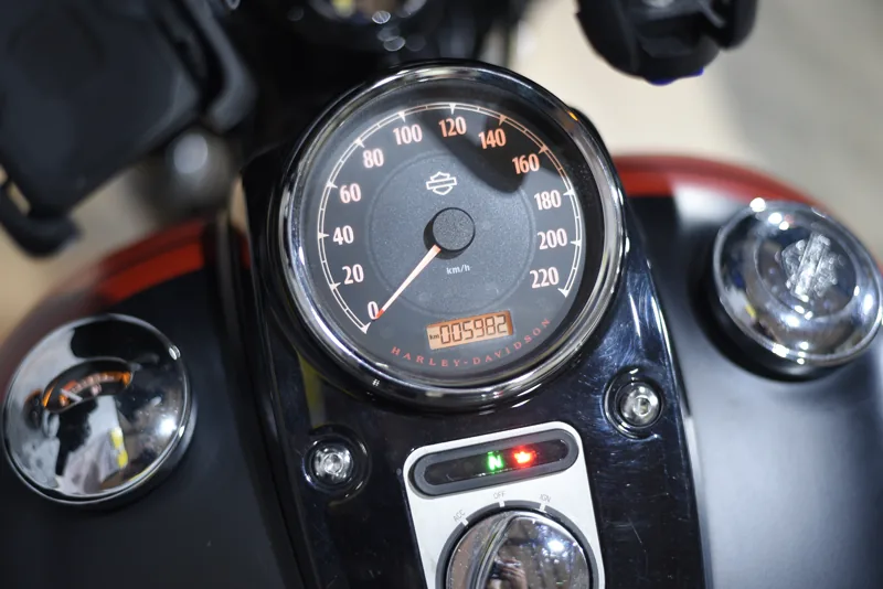 Harley-Davidson 哈雷 Dyna Fat Bob FXDF 肥霸．第 6 張