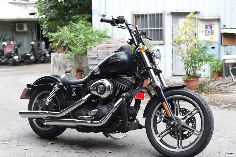 哈雷 Harley-Davidson DYNA FXDB STREET BOB