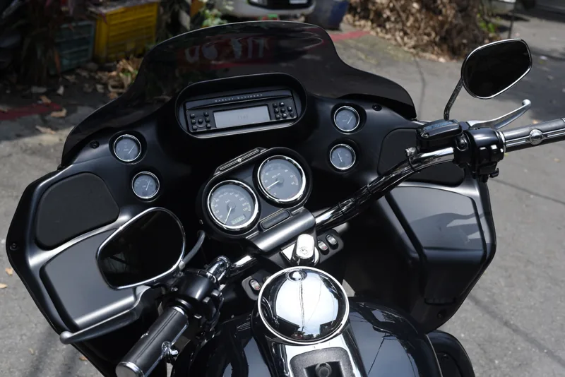 Harley-Davidson 哈雷 鯊魚頭 ROAD GLIDE．第 5 張